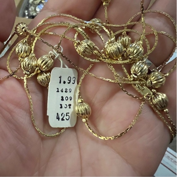 3 LB Vintage Estate Costume Jewelry lots~ Signed And Unsigned mostly Wearable - Picture 11 of 11